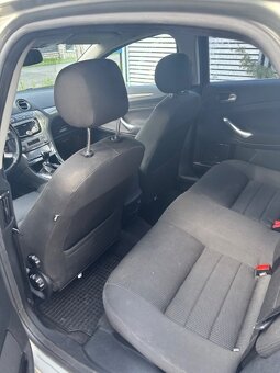 Ford Mondeo - 7