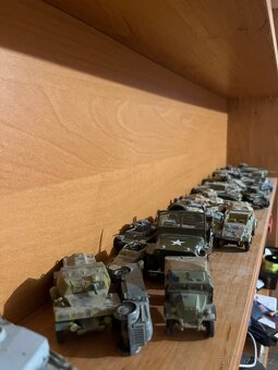 Set různých modelů tanku cca 30 ks - 7
