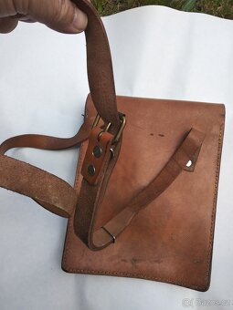 Brasna-pro prislusniky CSR-SNB-60-ta leta. - 7