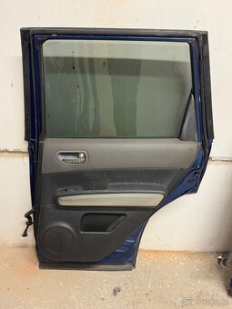 Nissan X-Trail 2007-14, zadní dveře - 7