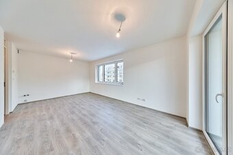 Prodej bytů 3+kk s balkonem (sprchový kout) - 7