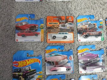 Hot Wheels Matchbox autíčka - 7