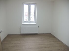 Pronájem nového bytu 1+kk, ca 32 m2, v centru Liberce. - 7