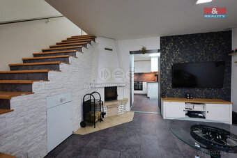 Prodej rodinného domu, 111 m², Lešany - 7