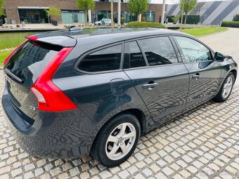 Volvo V60 2.0D 5VÁLEC AUTOMAT FACELIFT SENZORY SERVISKA - 7