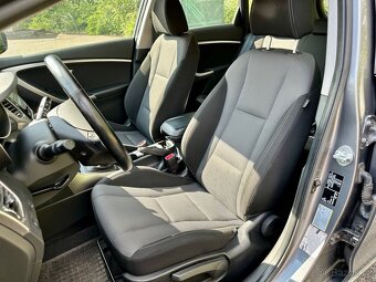 Hyundai i30 KOMBI 1.6i 88KW ČR - 7