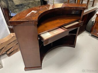 Art Deco bar - 7
