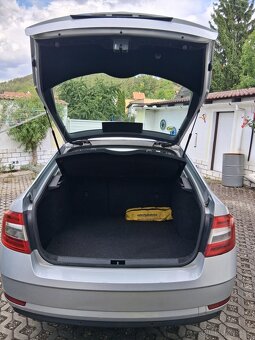 ŠKODA OCTAVIA - 7