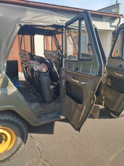 UAZ 469 - 7