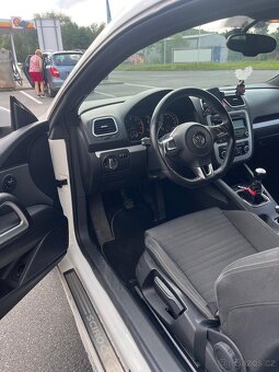 VW Scirocco 1.4 TSI, 90 kW, r.v. 2011 - 7