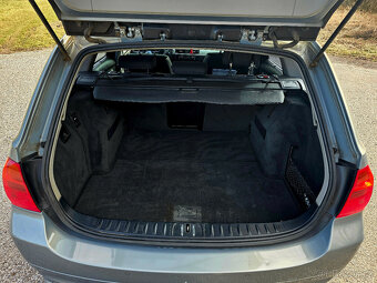 BMW Řada 3 330XD 170kW 4x4 Touring - 7