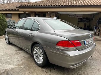 BMW 750i e65 - 7