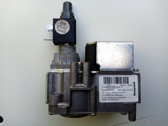 Zapalovací automatika, plynová armatura VIADRUS a DAKON - 7