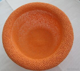 Rozverný letní klobouček - buřinka oranžová. - 7