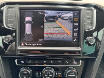 Volkswagen Passat Variant 2.0 BiTDI Highline 4MOTION - 7