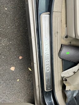 KIA SORENTO 3,5 L. benzin - 7