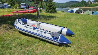 Nafukovací člun Blue Line 320 + motor Honda 8 HP - 7