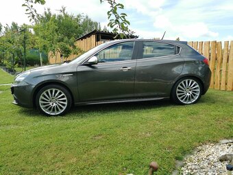 Alfa Romeo Giulietta TCT - 7