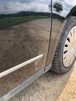 VW Passat b6 - 2.0 tdi-CR -103kW - na náhradní díly - 7
