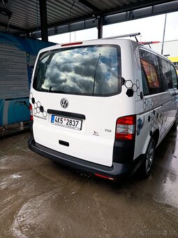 VW transporter 9 míst T5.1 2.0 TDI 75 kw 2013 - 7