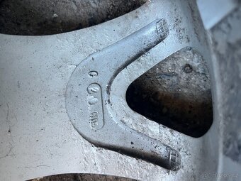 ALU DISKY BMW 5x120 R18možno i pneu. R18 - 7