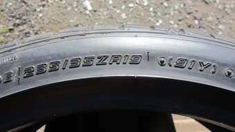Letní pneu 235/35/19 Falken - 7