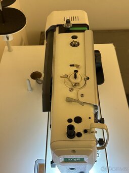 Zoje Industrial Sewing Machine with Table & Servo Motor | Li - 7