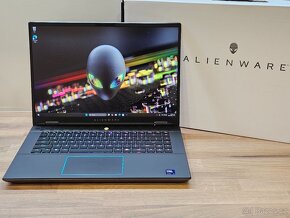 ALIENWARE M16 R2_240HZ 2K_U9-185H_32GB_1TB_RTX 4070 8GB - 7