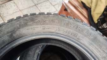 215/60R17 - 7