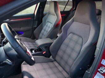 VW Golf VIII GTI - 7
