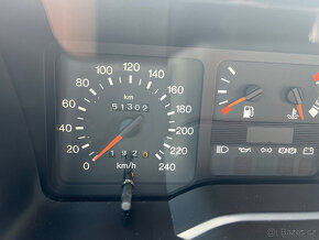 Ford Sierra 2,0i CLX, automat - 7