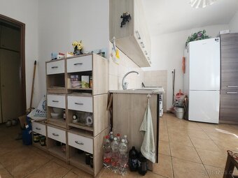 Prodej bytu 3+1, 74 m², třída SNP, Hradec Králové - 7
