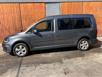 VOLKSWAGEN CADDY MAXI 2,0TDi 7míst ŠPIČKOVÝ STAV - 7