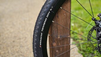 Gravel kolo Triban RC120 vel. M - 7