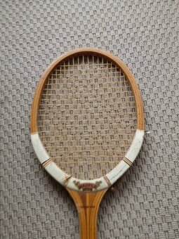 Retro tenisová raketa Dunlop - 7