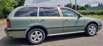 Prodám Škoda Octavia Combi 2.0 85KW LPG - 7