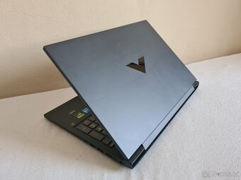 HP Victus 16,1" / 144 Hz / i7-13700H / RTX 4050 / 16 GB - 7