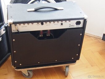 Diezel Einstein celolampové kytarové 50W kombo - 7