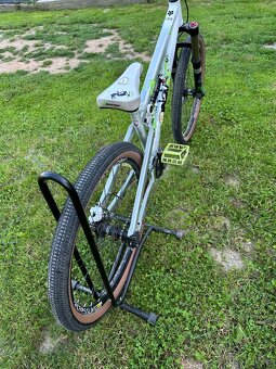 Slopestyle YT Industries PLAY - 7