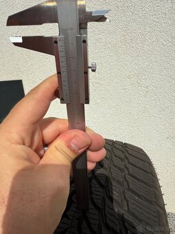 4x Zimní pneu Nokian 245/40 R20 - 7