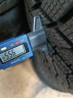 215/55r17 zánovní zimní sady - 7