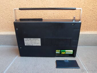11 TRANSISTOR RADIO FM-AM HITACHI KH-1108H,SOLID STATE. - 7