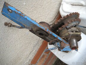 E 512-517 boční plechy žací lišty - 7