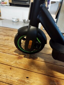 Elektrická koloběžka Acer eScooter Series 3 Advance - 7