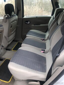 Auto při rychlém odběru - 7