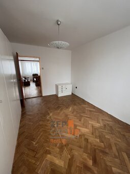 Pronájem bytu 2+1 o rozloze 56 m2, ulice Rašínova, Písek - B - 7