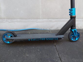 Prodám freestylovou koloběžku Chilli Pro Scooter - 7