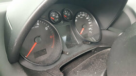 AUDI A2 1,4i 55kW 2002 AUA - JEZDI, DILY - 7