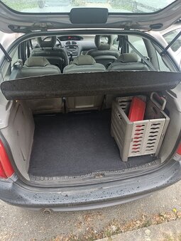 Citroen Xsara Picasso 1.6i - 7