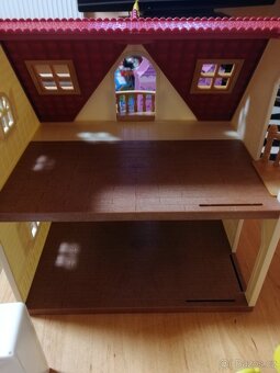 Domeček pro Sylvanian - 7